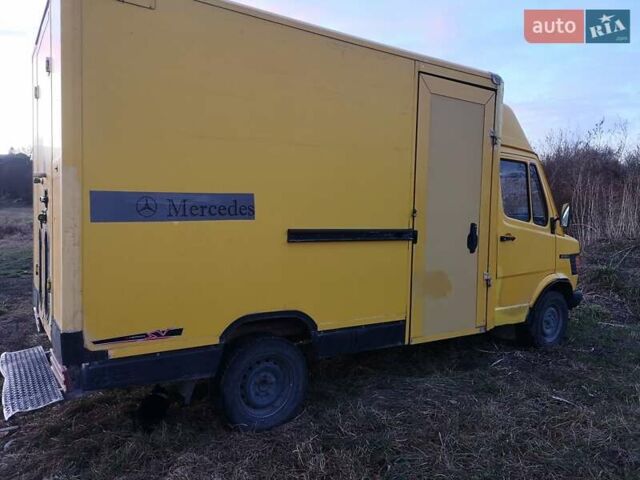 Жовтий Мерседес Sprinter, об'ємом двигуна 0 л та пробігом 720 тис. км за 2300 $, фото 3 на Automoto.ua