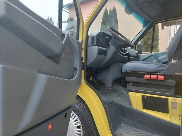 Жовтий Мерседес Sprinter, об'ємом двигуна 2.9 л та пробігом 560 тис. км за 8999 $, фото 9 на Automoto.ua