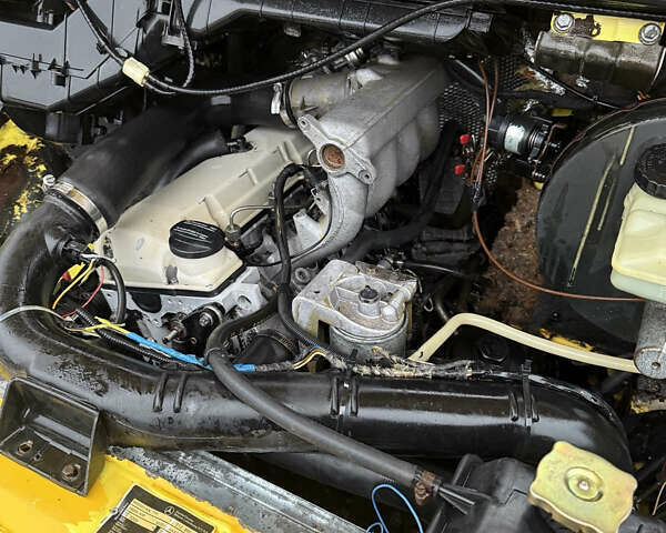 Желтый Мерседес Sprinter, объемом двигателя 3 л и пробегом 100 тыс. км за 4000 $, фото 6 на Automoto.ua