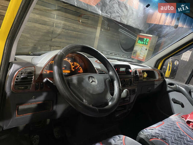 Желтый Мерседес Sprinter, объемом двигателя 0 л и пробегом 592 тыс. км за 8500 $, фото 2 на Automoto.ua