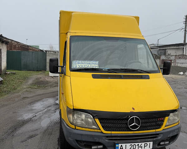 Жовтий Мерседес Sprinter, об'ємом двигуна 2.15 л та пробігом 406 тис. км за 6500 $, фото 1 на Automoto.ua