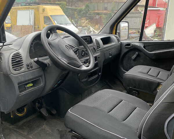 Жовтий Мерседес Sprinter, об'ємом двигуна 2.15 л та пробігом 150 тис. км за 8900 $, фото 7 на Automoto.ua
