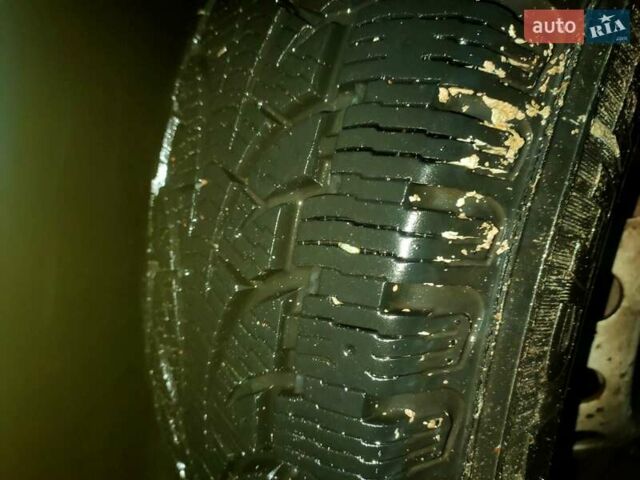 Желтый Мерседес Sprinter, объемом двигателя 2.2 л и пробегом 100 тыс. км за 9000 $, фото 10 на Automoto.ua