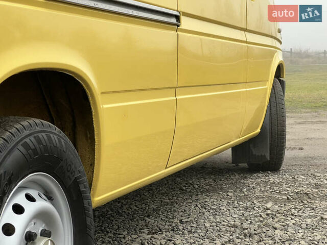 Желтый Мерседес Sprinter, объемом двигателя 2.7 л и пробегом 370 тыс. км за 10700 $, фото 50 на Automoto.ua