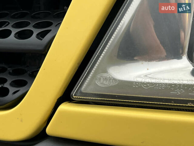 Желтый Мерседес Sprinter, объемом двигателя 2.7 л и пробегом 370 тыс. км за 10700 $, фото 45 на Automoto.ua