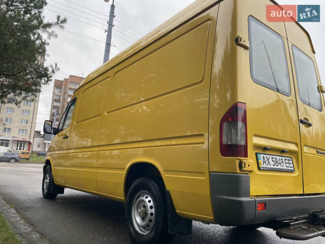 Жовтий Мерседес Sprinter, об'ємом двигуна 2.1 л та пробігом 380 тис. км за 8950 $, фото 2 на Automoto.ua