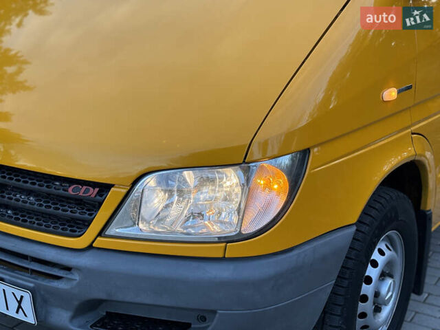 Мерседес Sprinter 2006 у Рівному на Automoto.ua Жовтий Мерседес Sprinter, об'ємом двигуна 2.2 л та пробігом 377 тис. км за 11450 $, фото 13 на Automoto.ua