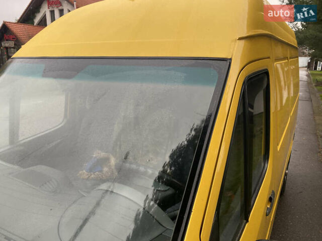 Жовтий Мерседес Sprinter, об'ємом двигуна 2.1 л та пробігом 380 тис. км за 8950 $, фото 40 на Automoto.ua