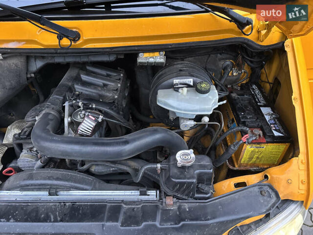 Жовтий Мерседес Sprinter, об'ємом двигуна 0 л та пробігом 380 тис. км за 11150 $, фото 42 на Automoto.ua