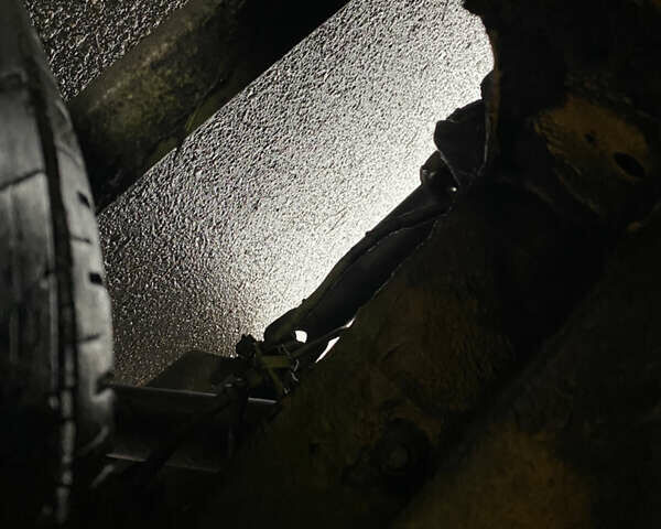 Жовтий Мерседес Sprinter, об'ємом двигуна 2.1 л та пробігом 380 тис. км за 8950 $, фото 52 на Automoto.ua