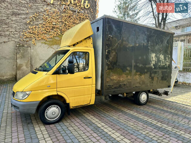 Жовтий Мерседес Sprinter, об'ємом двигуна 2.2 л та пробігом 495 тис. км за 6700 $, фото 7 на Automoto.ua