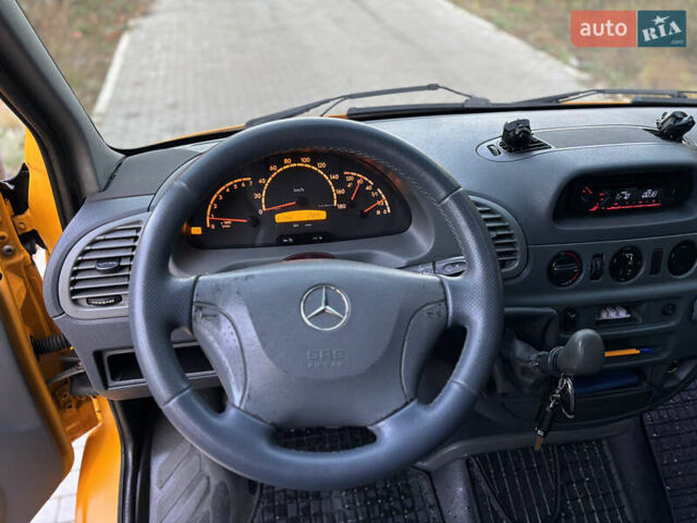 Мерседес Sprinter 2006 у Рівному на Automoto.ua Жовтий Мерседес Sprinter, об'ємом двигуна 2.2 л та пробігом 377 тис. км за 11450 $, фото 28 на Automoto.ua