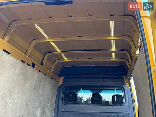 Мерседес Sprinter 2006 у Рівному на Automoto.ua Жовтий Мерседес Sprinter, об'ємом двигуна 2.2 л та пробігом 377 тис. км за 11450 $, фото 44 на Automoto.ua