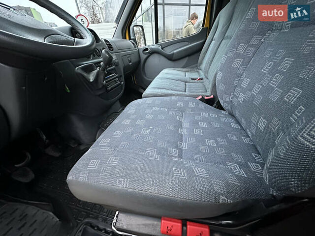 Жовтий Мерседес Sprinter, об'ємом двигуна 0 л та пробігом 175 тис. км за 22750 $, фото 5 на Automoto.ua