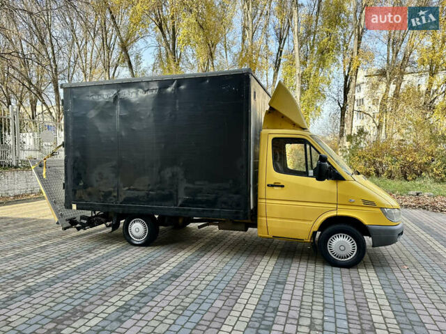 Жовтий Мерседес Sprinter, об'ємом двигуна 2.2 л та пробігом 495 тис. км за 6700 $, фото 14 на Automoto.ua
