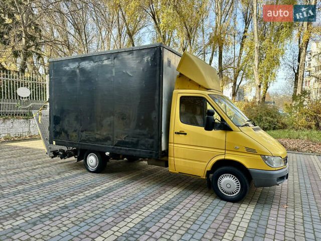 Жовтий Мерседес Sprinter, об'ємом двигуна 2.2 л та пробігом 495 тис. км за 6700 $, фото 15 на Automoto.ua