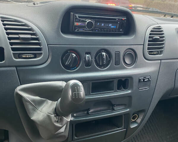 Жовтий Мерседес Sprinter, об'ємом двигуна 2.1 л та пробігом 380 тис. км за 8950 $, фото 45 на Automoto.ua