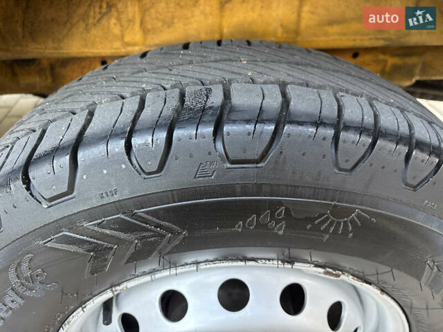 Мерседес Sprinter 2006 у Рівному на Automoto.ua Жовтий Мерседес Sprinter, об'ємом двигуна 2.2 л та пробігом 377 тис. км за 11450 $, фото 63 на Automoto.ua