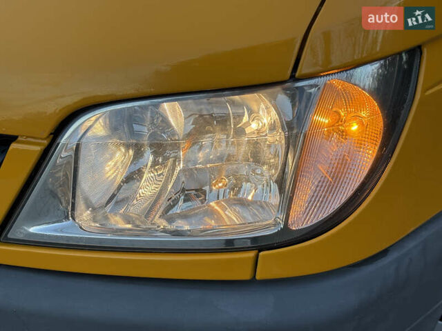 Мерседес Sprinter 2006 у Рівному на Automoto.ua Жовтий Мерседес Sprinter, об'ємом двигуна 2.2 л та пробігом 377 тис. км за 11450 $, фото 26 на Automoto.ua