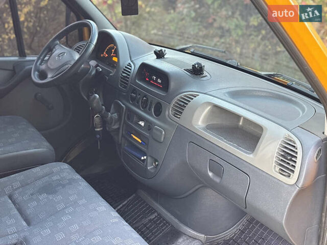 Мерседес Sprinter 2006 у Рівному на Automoto.ua Жовтий Мерседес Sprinter, об'ємом двигуна 2.2 л та пробігом 377 тис. км за 11450 $, фото 36 на Automoto.ua