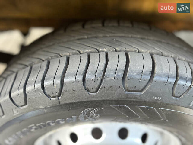 Мерседес Sprinter 2006 у Рівному на Automoto.ua Жовтий Мерседес Sprinter, об'ємом двигуна 2.2 л та пробігом 377 тис. км за 11450 $, фото 57 на Automoto.ua