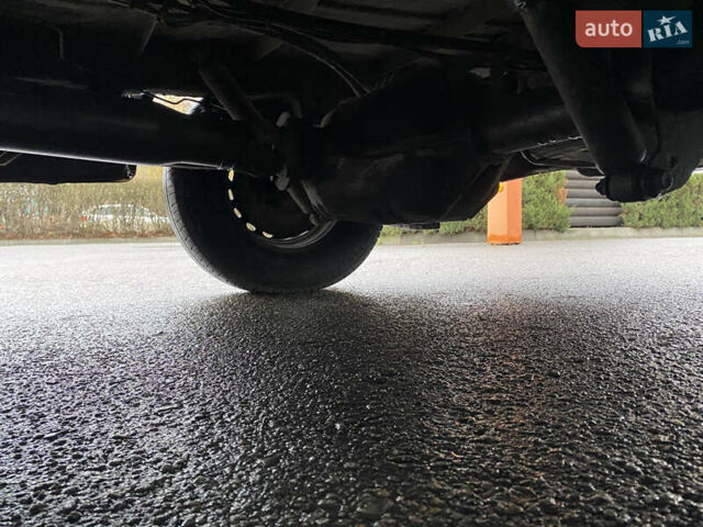 Жовтий Мерседес Sprinter, об'ємом двигуна 2.1 л та пробігом 380 тис. км за 8950 $, фото 79 на Automoto.ua