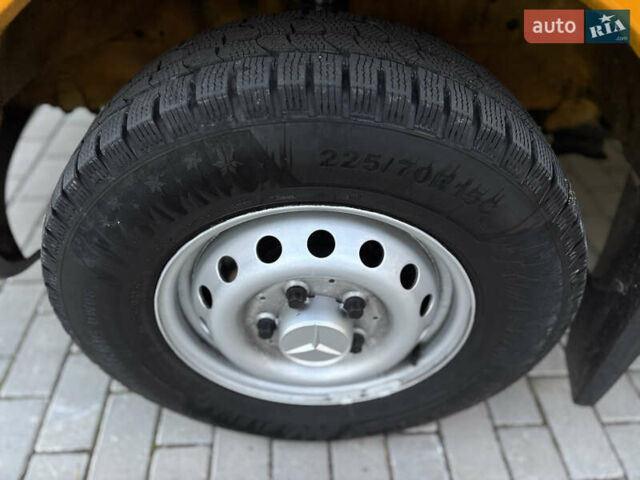 Мерседес Sprinter 2006 у Рівному на Automoto.ua Жовтий Мерседес Sprinter, об'ємом двигуна 2.2 л та пробігом 377 тис. км за 11450 $, фото 62 на Automoto.ua