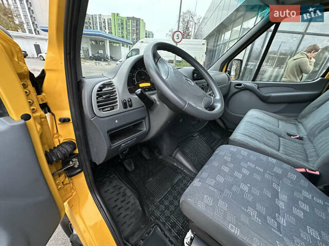 Жовтий Мерседес Sprinter, об'ємом двигуна 0 л та пробігом 175 тис. км за 22750 $, фото 6 на Automoto.ua