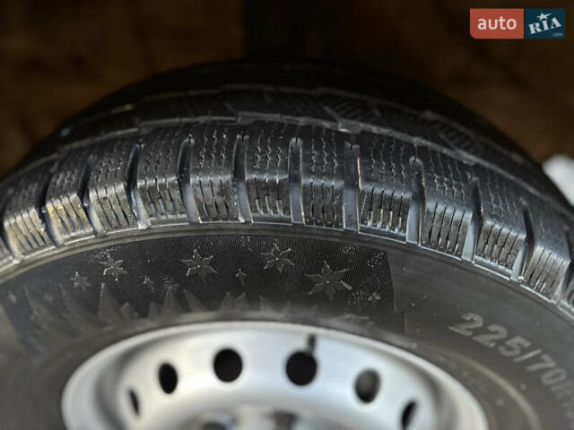 Мерседес Sprinter 2006 у Рівному на Automoto.ua Жовтий Мерседес Sprinter, об'ємом двигуна 2.2 л та пробігом 377 тис. км за 11450 $, фото 59 на Automoto.ua