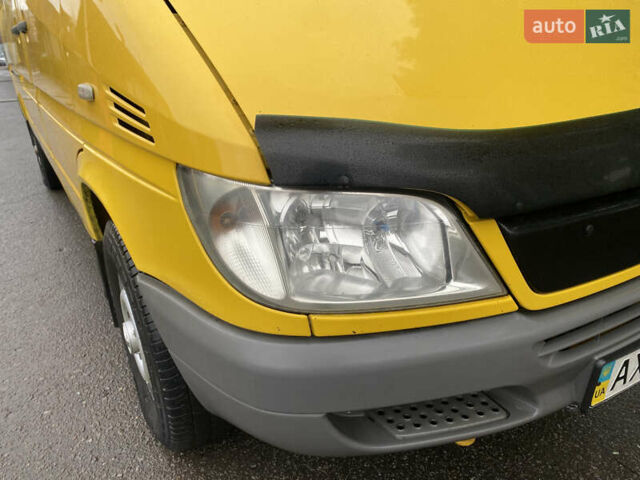 Жовтий Мерседес Sprinter, об'ємом двигуна 2.1 л та пробігом 380 тис. км за 8950 $, фото 3 на Automoto.ua