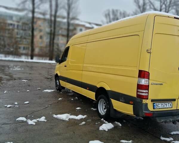 Желтый Мерседес Sprinter, объемом двигателя 3 л и пробегом 340 тыс. км за 24500 $, фото 2 на Automoto.ua