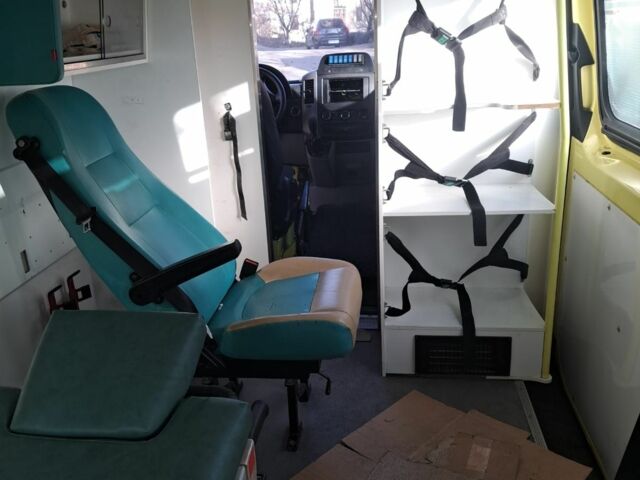 Жовтий Мерседес Sprinter, об'ємом двигуна 2.2 л та пробігом 350 тис. км за 7000 $, фото 6 на Automoto.ua