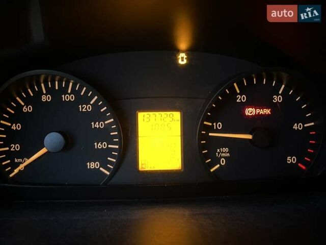 Жовтий Мерседес Sprinter, об'ємом двигуна 2.2 л та пробігом 138 тис. км за 25000 $, фото 15 на Automoto.ua