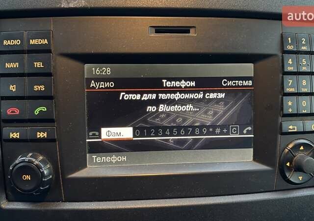 Желтый Мерседес Sprinter, объемом двигателя 2.2 л и пробегом 138 тыс. км за 25000 $, фото 31 на Automoto.ua