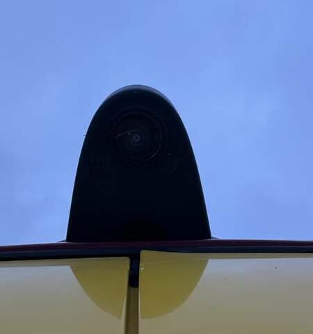 Желтый Мерседес Sprinter, объемом двигателя 2.2 л и пробегом 138 тыс. км за 25000 $, фото 11 на Automoto.ua