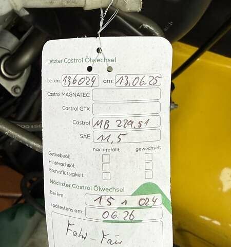 Жовтий Мерседес Sprinter, об'ємом двигуна 2.2 л та пробігом 138 тис. км за 25000 $, фото 26 на Automoto.ua