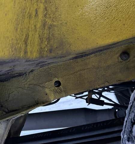 Желтый Мерседес Sprinter, объемом двигателя 2.2 л и пробегом 138 тыс. км за 25000 $, фото 10 на Automoto.ua