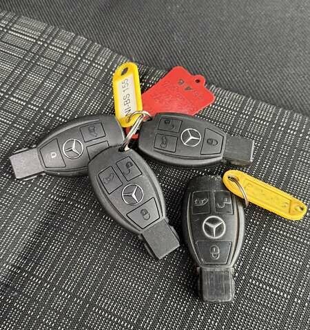 Жовтий Мерседес Sprinter, об'ємом двигуна 2.2 л та пробігом 138 тис. км за 25000 $, фото 25 на Automoto.ua