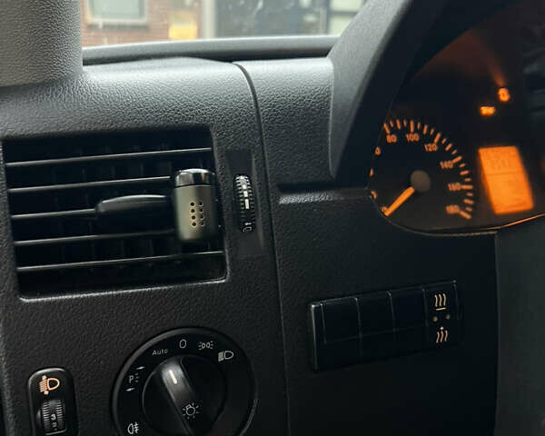 Жовтий Мерседес Sprinter, об'ємом двигуна 2.14 л та пробігом 468 тис. км за 15500 $, фото 11 на Automoto.ua