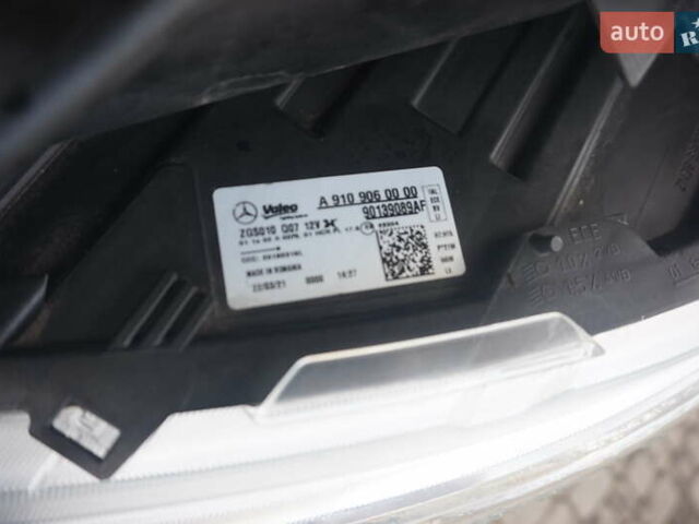 Желтый Мерседес Sprinter, объемом двигателя 0 л и пробегом 72 тыс. км за 18000 $, фото 46 на Automoto.ua