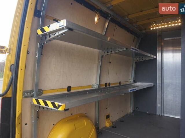 Желтый Мерседес Sprinter, объемом двигателя 0 л и пробегом 72 тыс. км за 18000 $, фото 41 на Automoto.ua