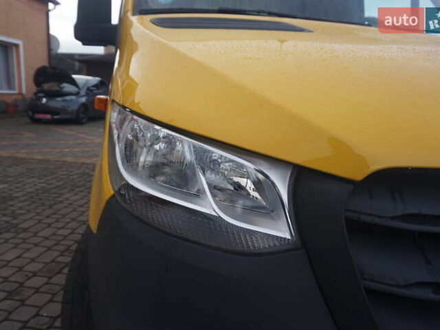 Желтый Мерседес Sprinter, объемом двигателя 0 л и пробегом 72 тыс. км за 18000 $, фото 21 на Automoto.ua