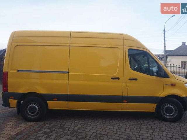 Желтый Мерседес Sprinter, объемом двигателя 0 л и пробегом 72 тыс. км за 18000 $, фото 15 на Automoto.ua