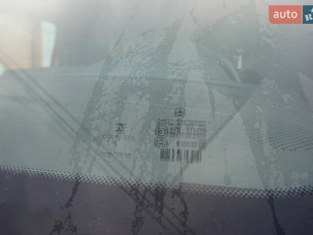 Желтый Мерседес Sprinter, объемом двигателя 0 л и пробегом 72 тыс. км за 18000 $, фото 47 на Automoto.ua