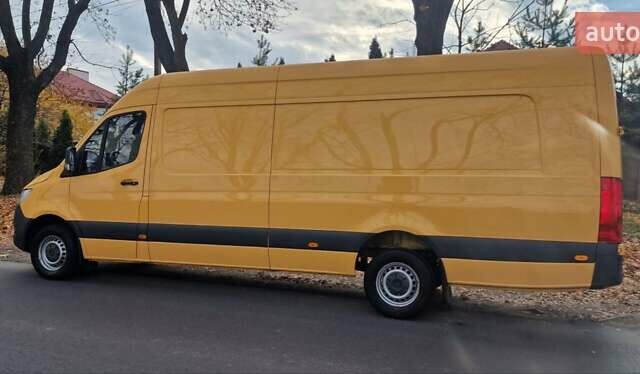 Желтый Мерседес Sprinter, объемом двигателя 3 л и пробегом 330 тыс. км за 38500 $, фото 14 на Automoto.ua