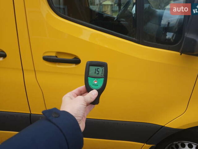 Желтый Мерседес Sprinter, объемом двигателя 0 л и пробегом 72 тыс. км за 18000 $, фото 58 на Automoto.ua