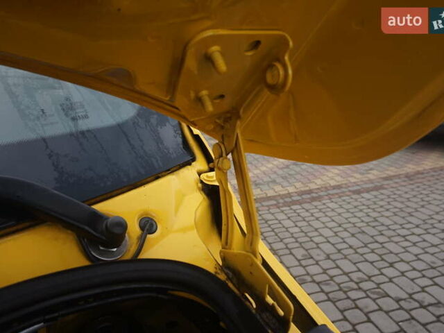 Желтый Мерседес Sprinter, объемом двигателя 0 л и пробегом 72 тыс. км за 18000 $, фото 43 на Automoto.ua