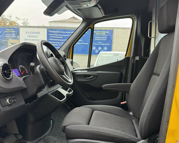 Жовтий Мерседес Sprinter, об'ємом двигуна 0 л та пробігом 34 тис. км за 22999 $, фото 6 на Automoto.ua