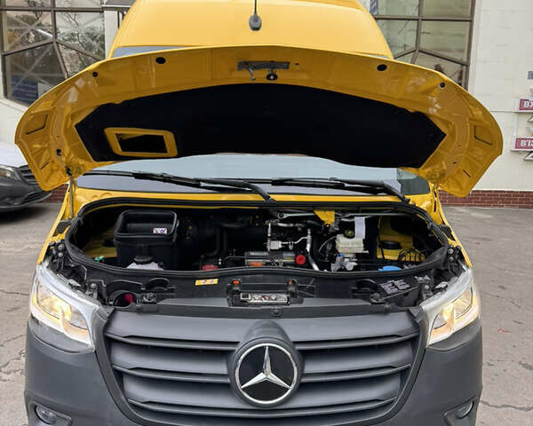 Жовтий Мерседес Sprinter, об'ємом двигуна 0 л та пробігом 34 тис. км за 22999 $, фото 50 на Automoto.ua