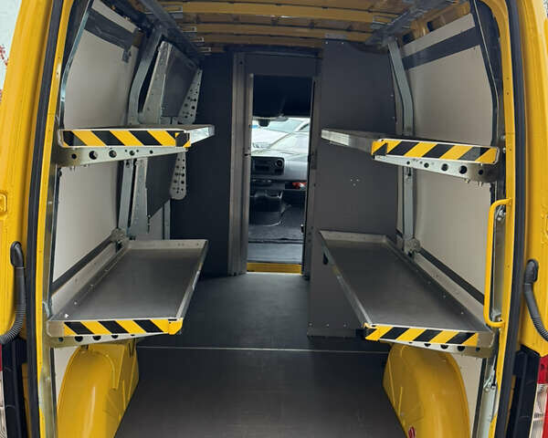 Жовтий Мерседес Sprinter, об'ємом двигуна 0 л та пробігом 34 тис. км за 22999 $, фото 32 на Automoto.ua
